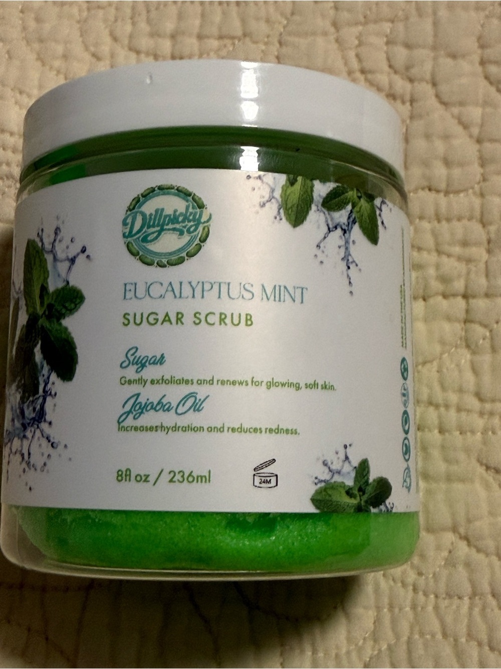 Aminnah/Dillpicky Collab โEucalyptus Mintโ Sugar Scrub!